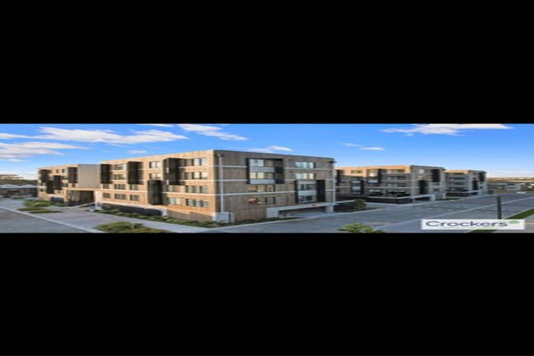 Photo of property in 406/7 Rauemi Way, Te Atatu South, Auckland, 0610