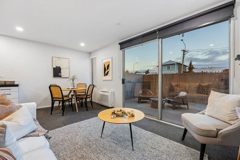 Photo of property in 2/318 Barbadoes Street, Christchurch Central, Christchurch, 8011