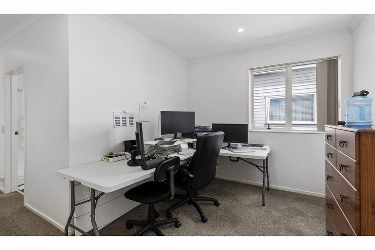 Photo of property in 31 Whenuapai Drive, Whenuapai, Auckland, 0618