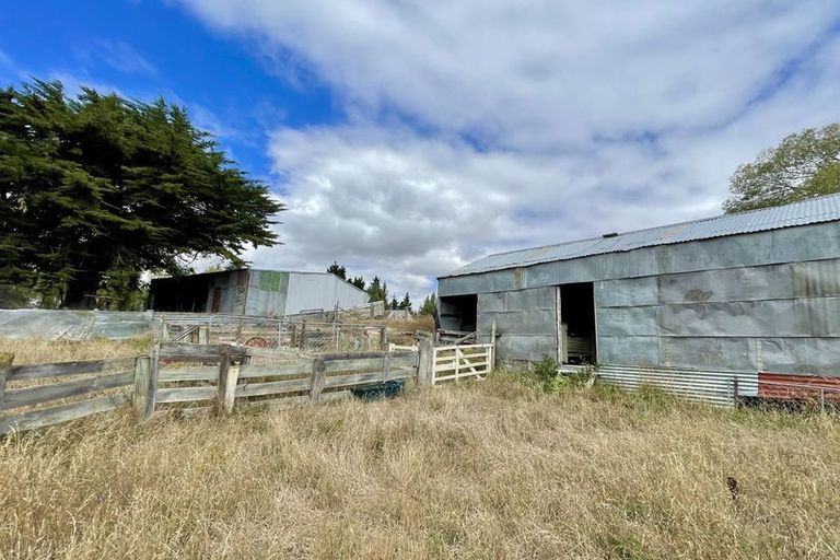 Photo of property in 5584 Kurow Duntroon Road, Kurow, 9498