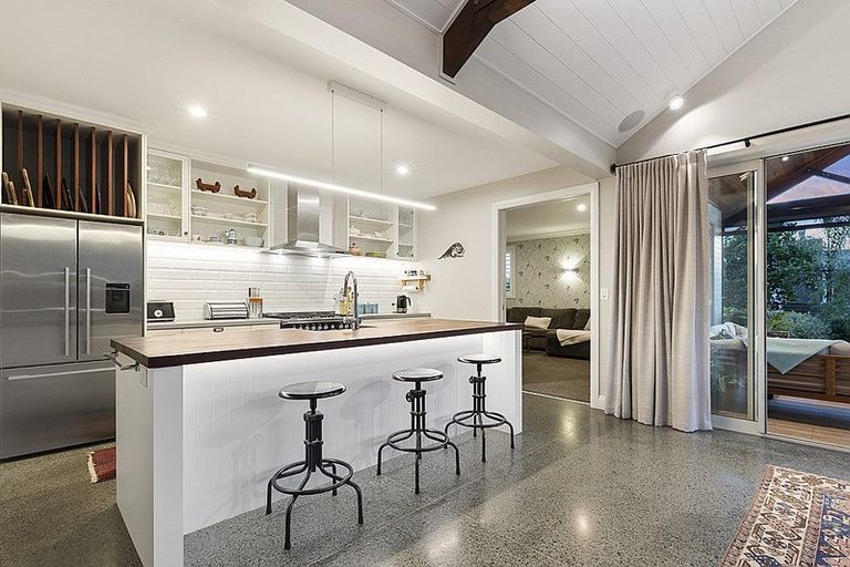 Photo of property in 13 Awanui Crescent, Matakana, Warkworth, 0985