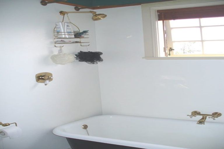 Photo of property in 35 Ohiro Road, Aro Valley, Wellington, 6021