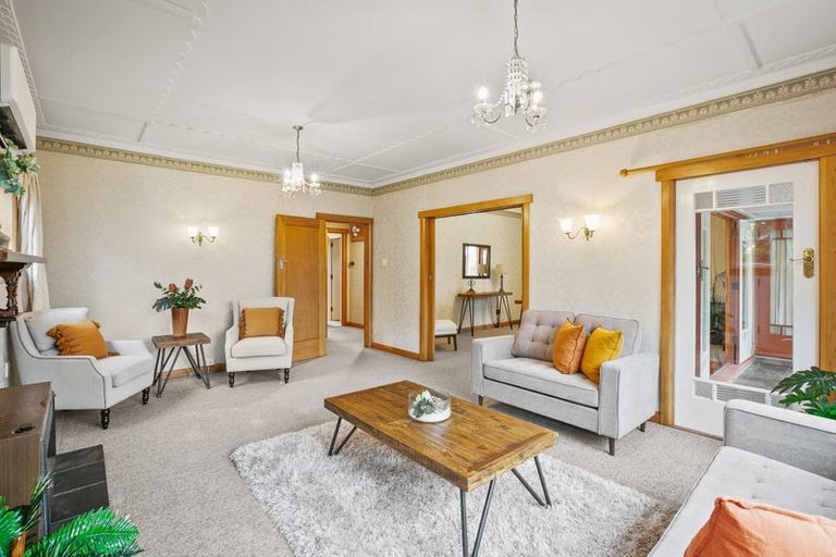 Photo of property in 49 Cameron Street, New Plymouth, 4310