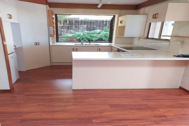 Photo of property in 12a Shetland Street, Glen Eden, Auckland, 0602