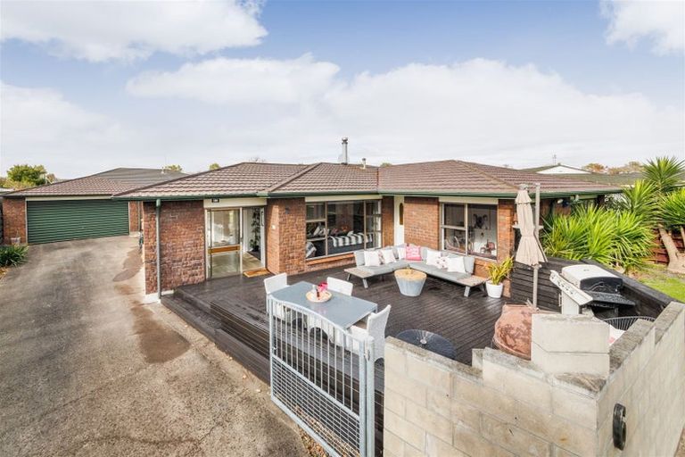 Photo of property in 6 Wedgwood Grove, Highbury, Palmerston North, 4412