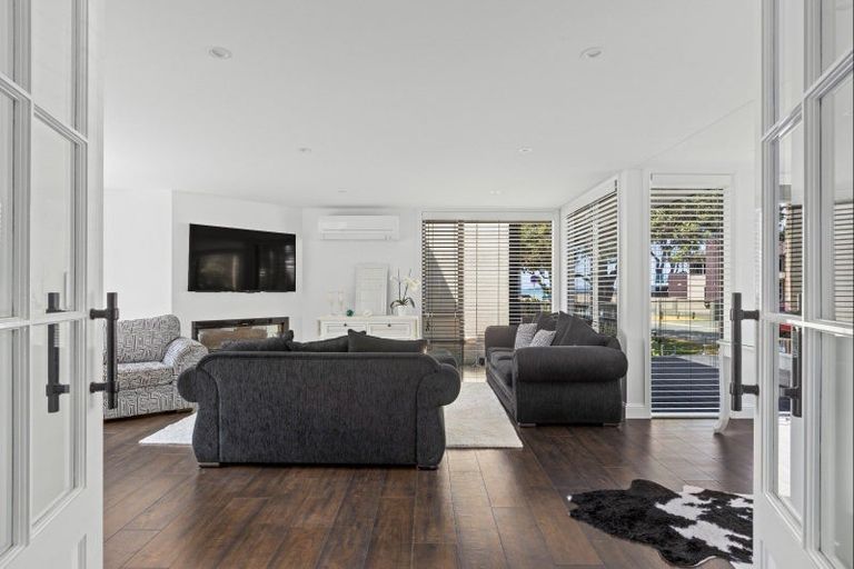 Photo of property in 1c Puriri Avenue, Orewa, 0931