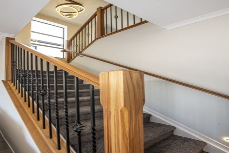 Photo of property in 29 Ballindrait Drive, Flat Bush, Auckland, 2019