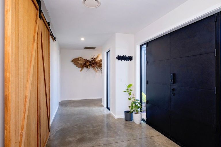 Photo of property in 83 Mcelwee Street, Jervoistown, Napier, 4112