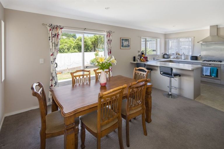 Photo of property in 19a Wantwood Grove, Churton Park, Wellington, 6037