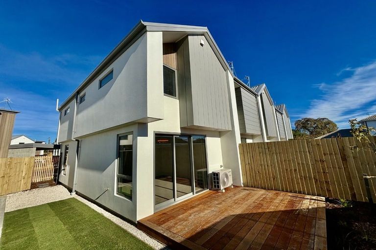 Photo of property in 43 Bampton Street, Burwood, Christchurch, 8061