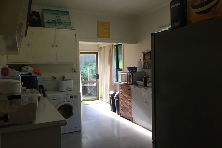 Photo of property in 81 Monorgan Road, Strathmore Park, Wellington, 6022