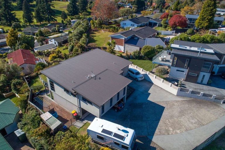 Photo of property in 15 Simmonds Crescent, Springfield, Rotorua, 3015