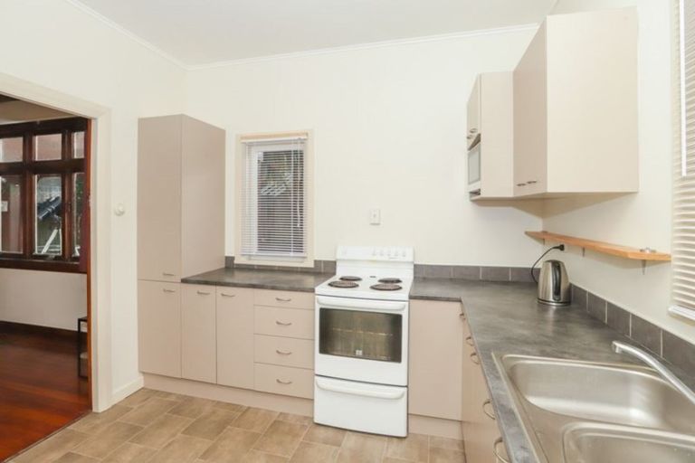 Photo of property in 16 Johnson Street, Dinsdale, Hamilton, 3204