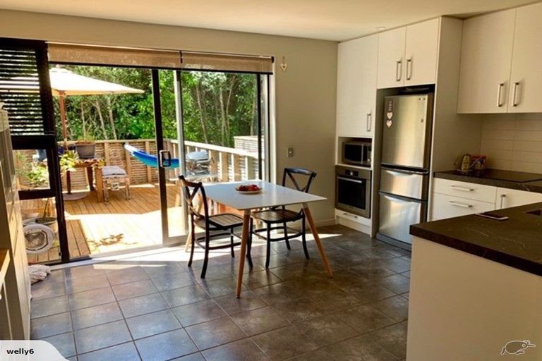 Photo of property in 18/8 Thatcher Crescent, Crofton Downs, Wellington, 6035