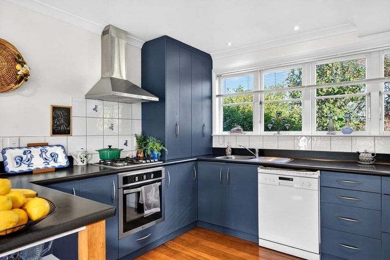 Photo of property in 3 Second Street, Lansdowne, Masterton, 5810