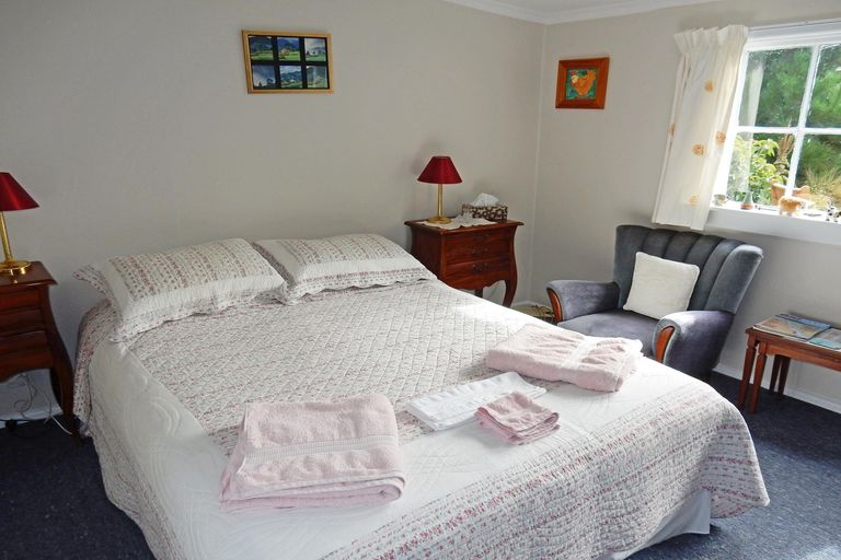 Photo of property in Western House, 5469 Kurow Duntroon Road, Otiake, Oamaru, 9494