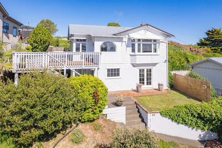 Photo of property in 55 Hipango Terrace, Durie Hill, Whanganui, 4500