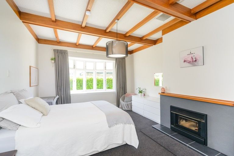 Photo of property in 20 Knowles Street, Terrace End, Palmerston North, 4410