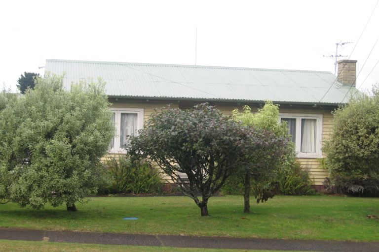 Photo of property in 2/28 Union Street, Papakura, 2110