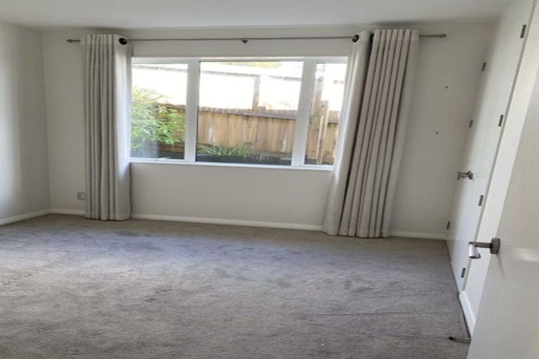 Photo of property in 63 Wainui Road, Silverdale, 0932