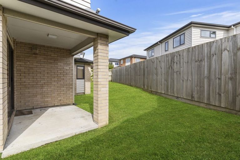 Photo of property in 88 Keri Vista Rise, Papakura, 2110