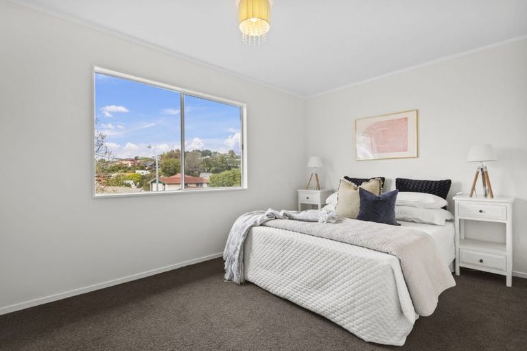 Photo of property in 92 Stapleford Crescent, Browns Bay, Auckland, 0630