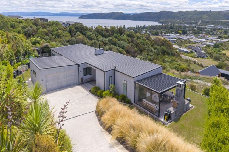 Photo of property in 56 Kittyhawk Drive, Kinloch, Taupo, 3377