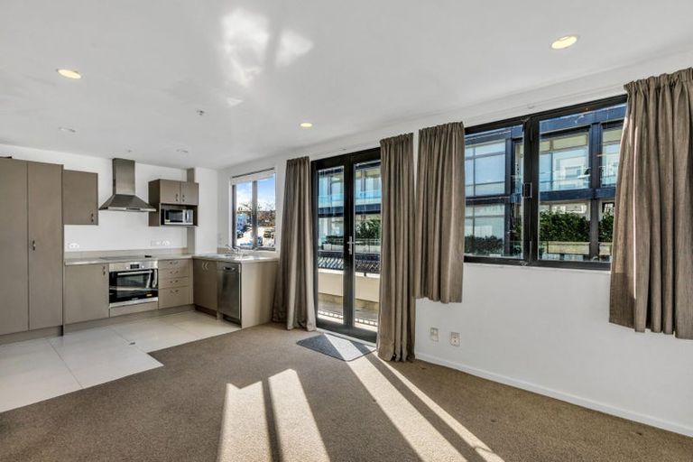 Photo of property in 2d/15 Blake Street, Ponsonby, Auckland, 1011