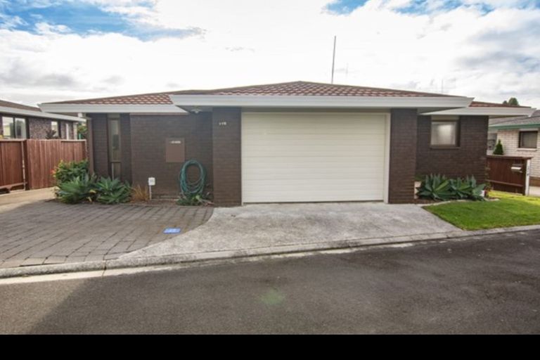 Photo of property in 17b Laing Place, Otumoetai, Tauranga, 3110