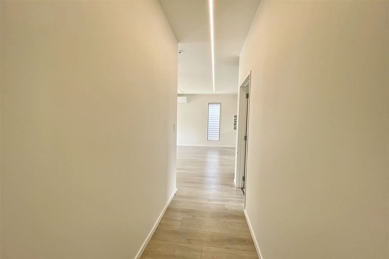 Photo of property in 2b Marina Road, Torbay, Auckland, 0630