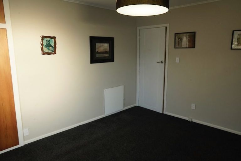 Photo of property in 2/92a Randolph Street, Woolston, Christchurch, 8062