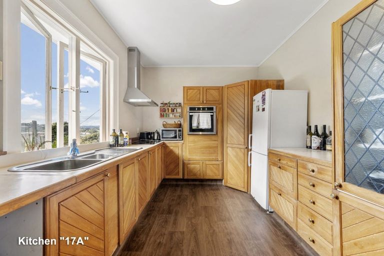 Photo of property in 17 Tavistock Road, Melrose, Wellington, 6023