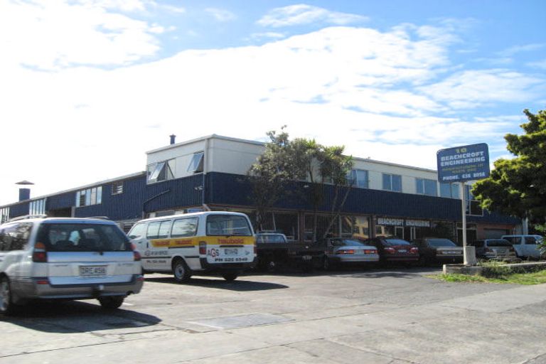 Photo of property in 50 Kiwi Esplanade, Mangere Bridge, Auckland, 2022