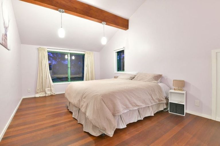Photo of property in 4/24 Ferry Road, Wade Heads, Whangaparaoa, 0932