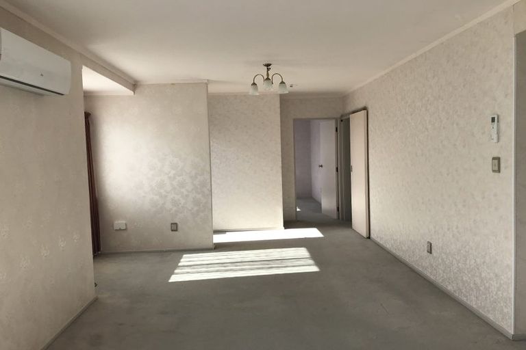 Photo of property in 2/7 Wye Street, Island Bay, Wellington, 6023