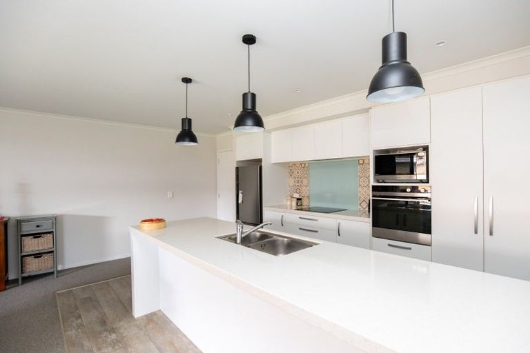 Photo of property in 18 Costello Drive, Ngatea, 3503