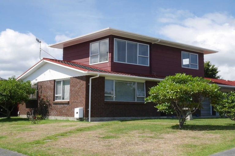 Photo of property in 54 Belvedere Avenue, Waikanae, 5036