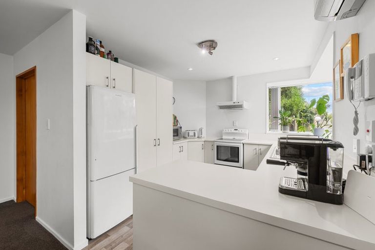 Photo of property in 6 Jellicoe Street, South New Brighton, Christchurch, 8062