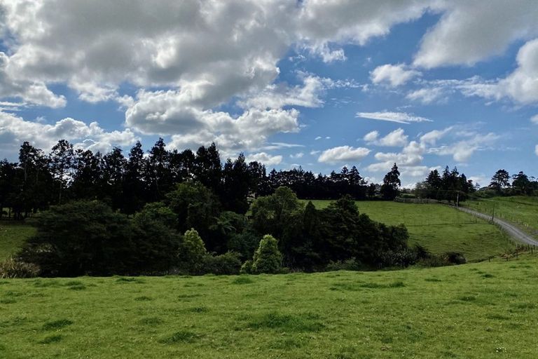 Photo of property in 24 Arapoto Road, Onewhero, Tuakau, 2697