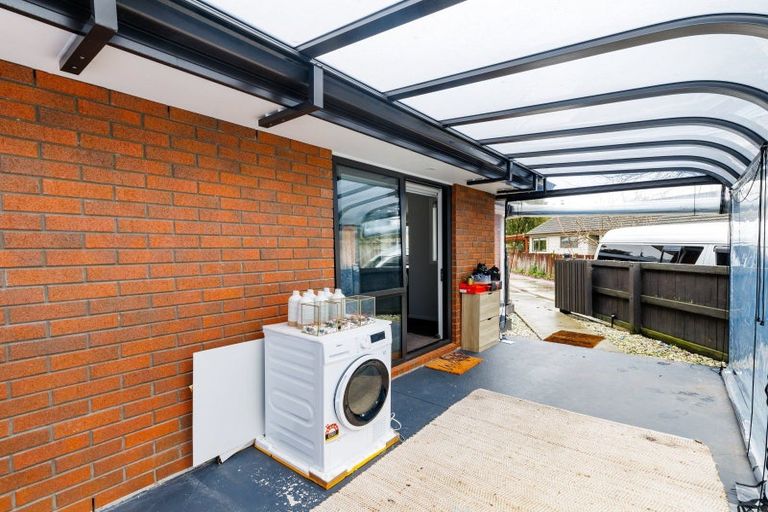 Photo of property in 1/9 Matipo Crescent, Pukete, Hamilton, 3200