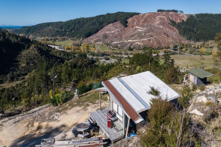 Photo of property in 990 Motueka River West Bank Road, Motueka Valley, Motueka, 7196