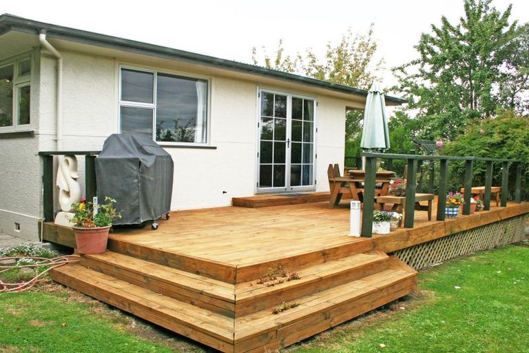 Photo of property in 6 Whickham Street, Maheno, Oamaru, 9495