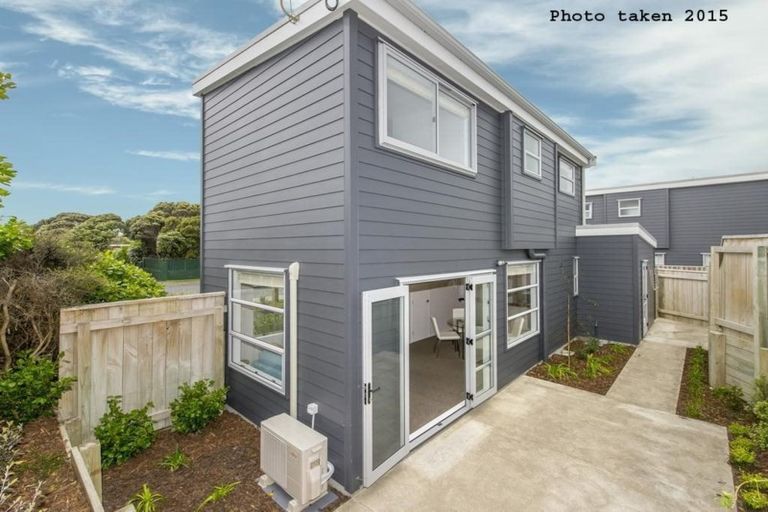 Photo of property in 3/14f Tireti Road, Titahi Bay, Porirua, 5022