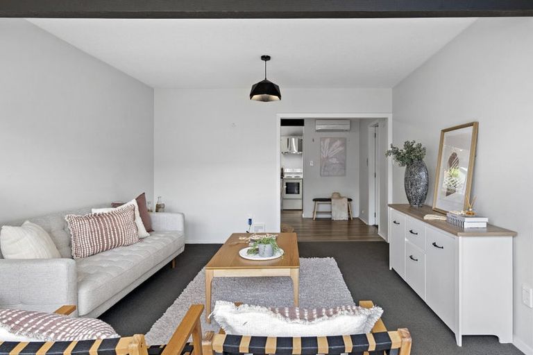 Photo of property in 2/321 Wairakei Road, Burnside, Christchurch, 8053