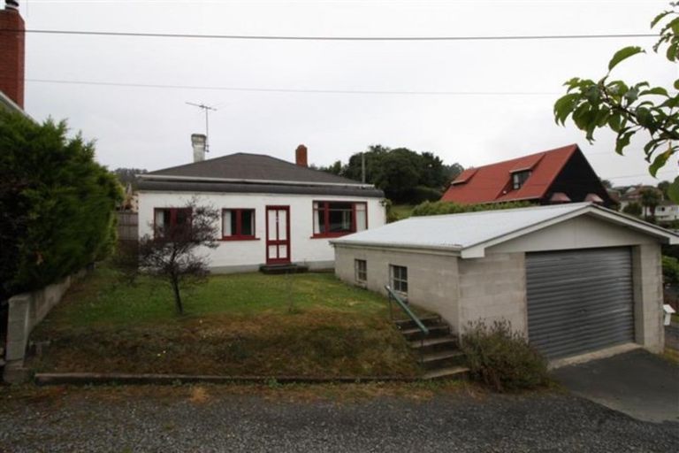 Photo of property in 160 Main South Road, Green Island, Dunedin, 9018