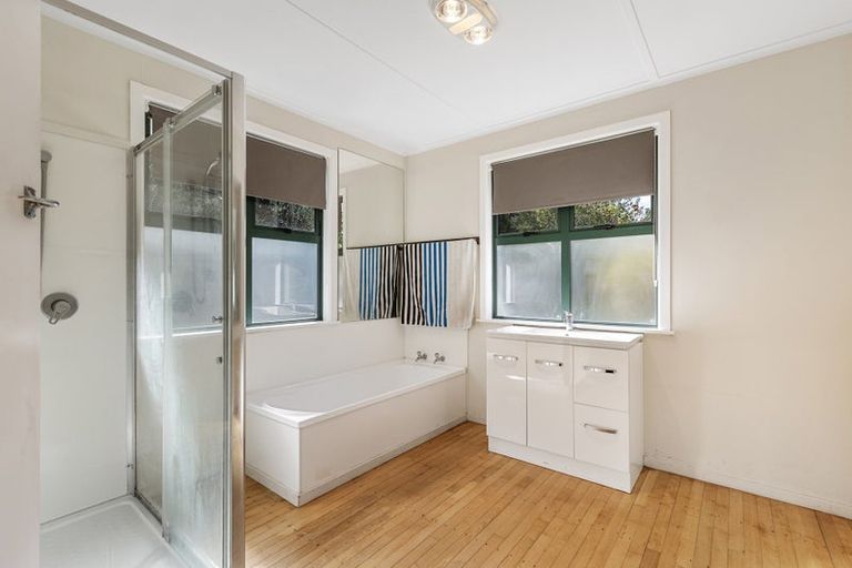 Photo of property in 114 Kairua Road, Kairua, Tauranga, 3175