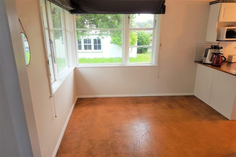 Photo of property in 52 Kebbell Grove, Epuni, Lower Hutt, 5011