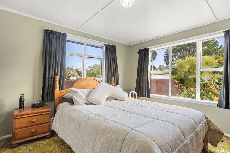 Photo of property in 79 Brougham Street, Westport, 7825