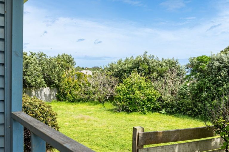 Photo of property in 8-10 Kelly Street, Baylys Beach, Dargaville, 0377