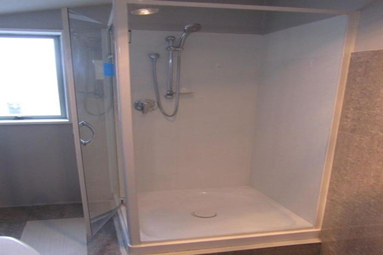 Photo of property in 19 Auburn Avenue, Upper Riccarton, Christchurch, 8041